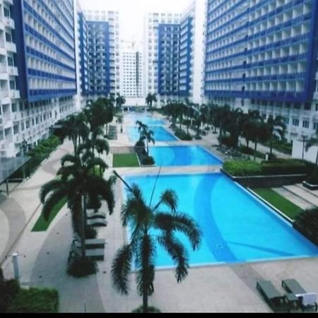Yhanz Z Sea Residences Pasay Extérieur photo