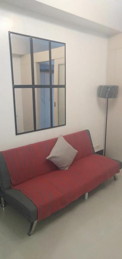 Yhanz Z Sea Residences Pasay Extérieur photo