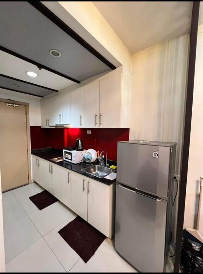 Yhanz Z Sea Residences Pasay Extérieur photo