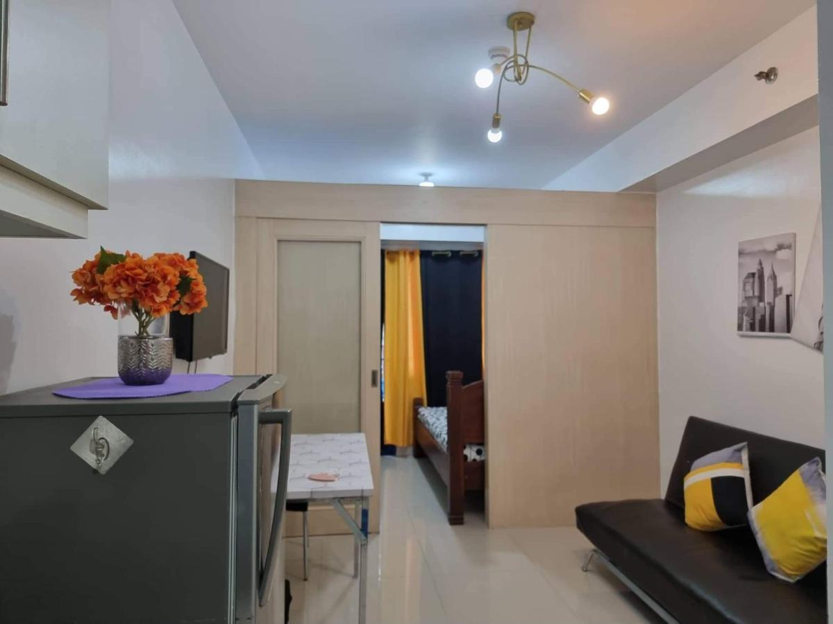 Yhanz Z Sea Residences Pasay Extérieur photo