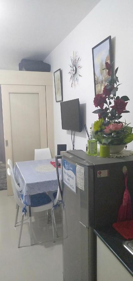 Yhanz Z Sea Residences Pasay Extérieur photo